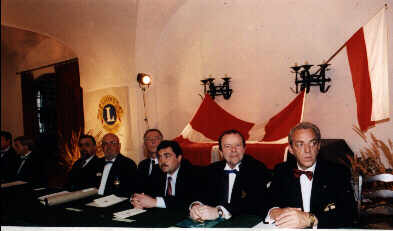 Gocie naszego charteru na Zamku Ksit Pomorskich 13 maja 1995 r.